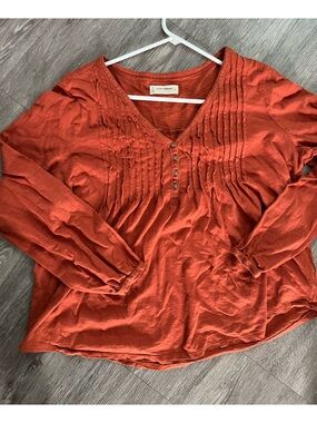 Lucky Brand Textured Rust Orange Henley Blouse
